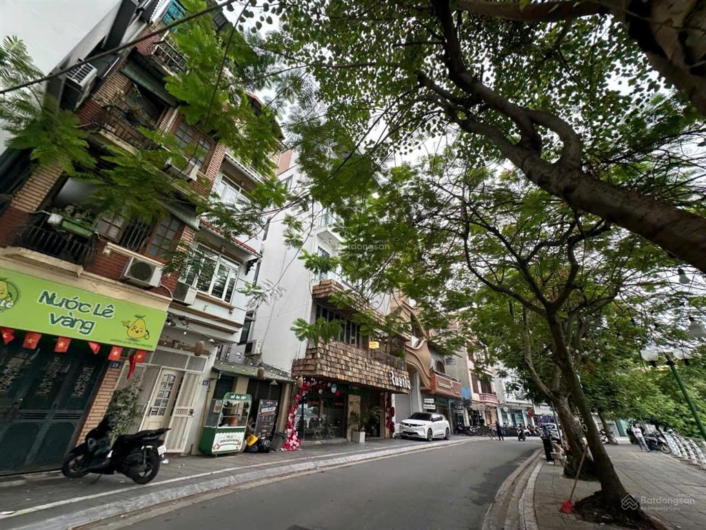 Mặt phố xuân diệu, nhà hiếm gần hồ tây, vị trí đắt giá, khai thác đa công năng