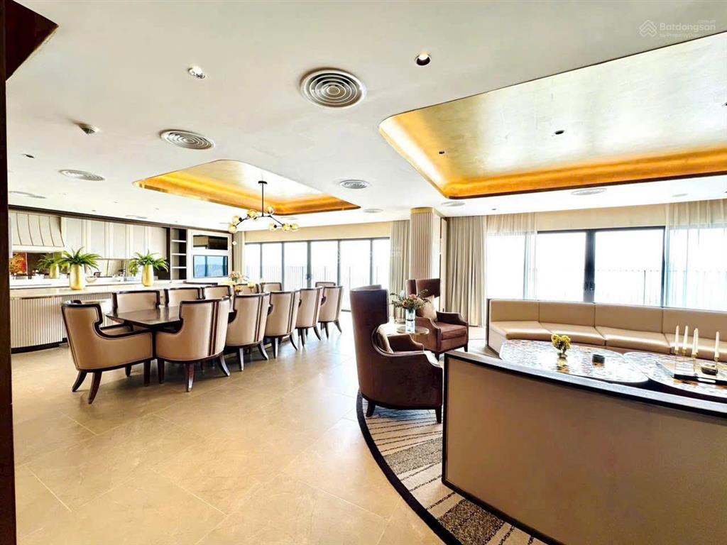 Siêu đẳng cấp, giá tốt, mặt hồ tây, khách sạn 35 căn hộ, dòng tiền tốt, quận tây hồ