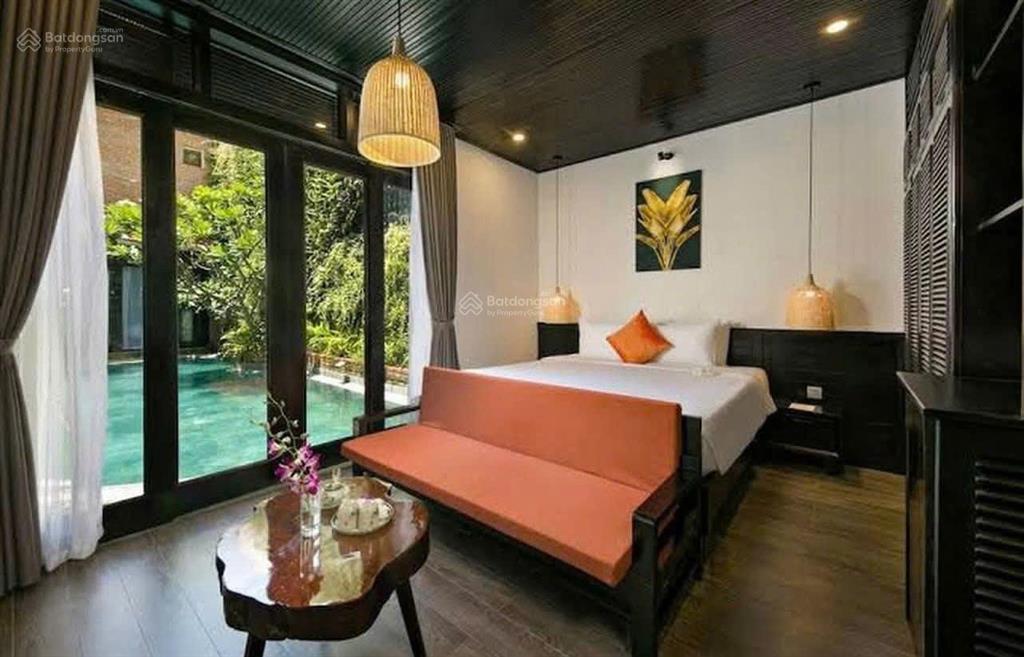 Biệt thự vip kđt mới dịch vọng, view công viên, hầm rộng để ô tô, khu nhà vip cầu giấy