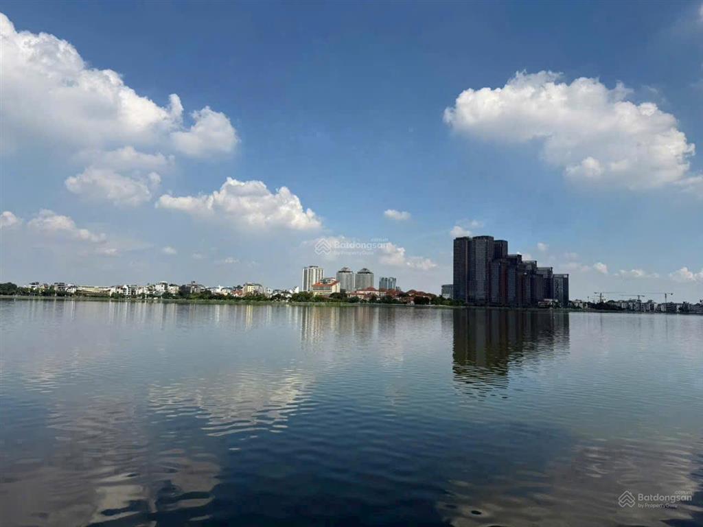Biệt thự ciputra võ chí công, thang máy, hầm ô tô, vị trí đẹp khu tây hồ