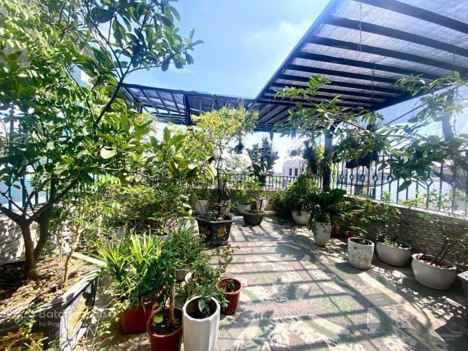 Vị trí vàng tây hồ phố võng thị, tòa văn phòng, pccc chuẩn, 2 thang máy, doanh thu ổn định
