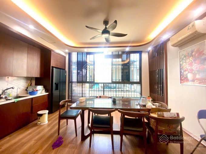 Siêu phẩm mặt phố lạc long quân  2 mặt đường, view hồ tây, kinh doanh đỉnh.