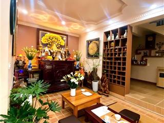 Siêu phẩm lô góc lý nam đế, mặt tiền 11m cực hiếm, vị trí trung tâm, kinh doanh đỉnh.