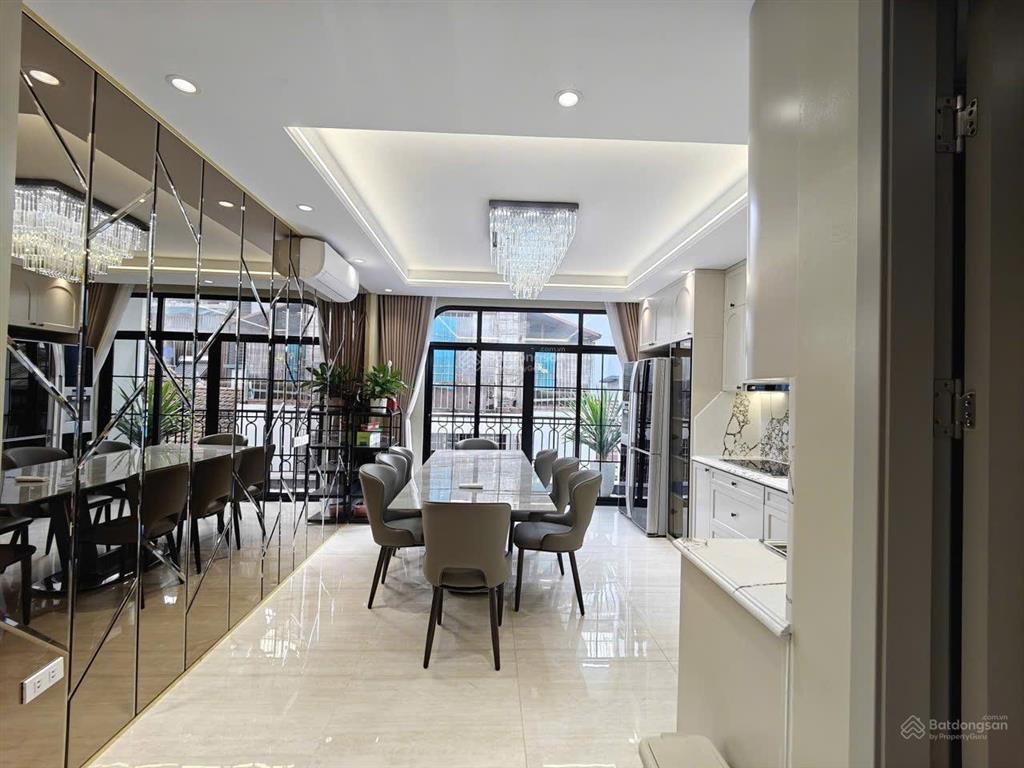 Hạ sốc 10 tỷ! biệt thự gamuda gardens, 5 tầng thang máy, full nội thất cao cấp, ở ngay.