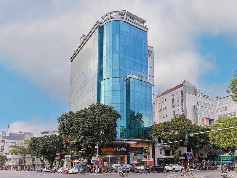 Cho thuê tòa văn phòng hạng sang mặt phố lạc long quân sát lotte mall tây hồ, mặt tiền 28m