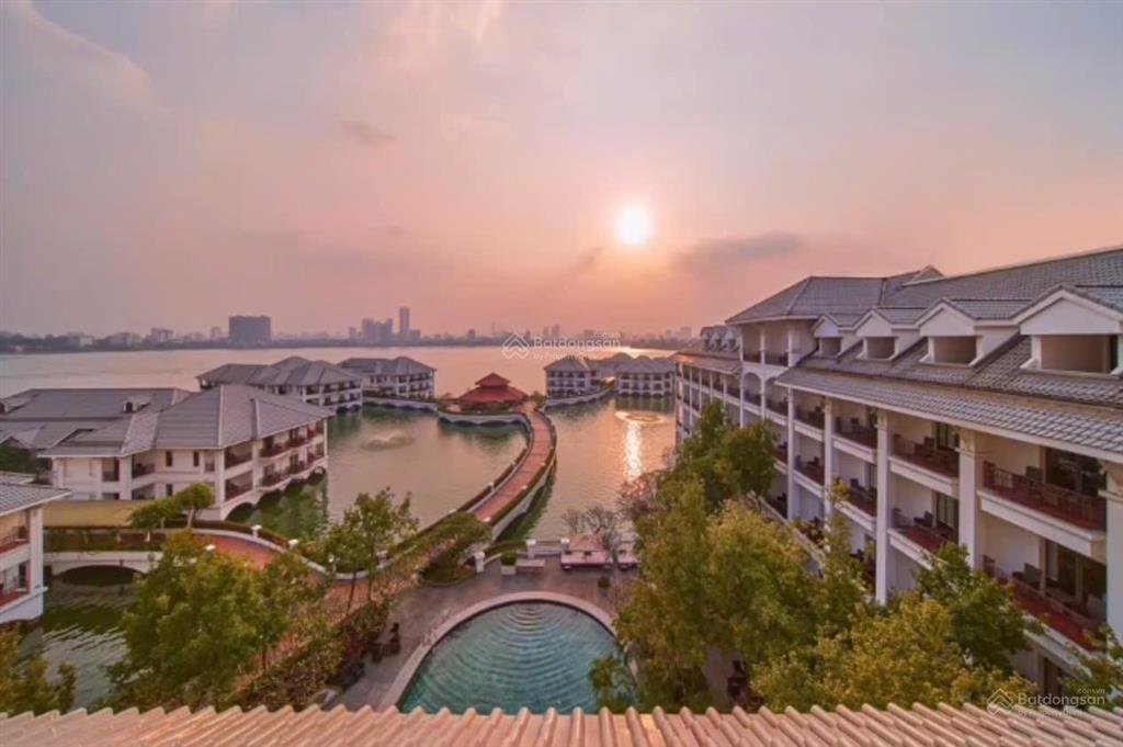 Hot! đất lô góc mặt hồ tây phố từ hoa mặt tiền 23m, vị trí hiếm bậc nhất quảng an