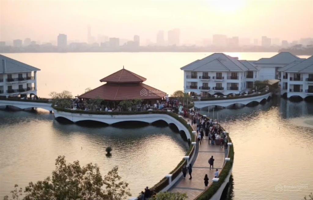 Hot! đất lô góc mặt hồ tây phố từ hoa mặt tiền 23m, vị trí hiếm bậc nhất quảng an