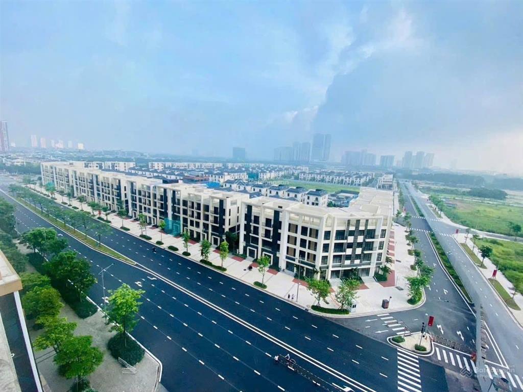 Shophouse lô góc starlake, hai mặt thoáng, thang máy, full nội thất cao cấp, vị trí vàng