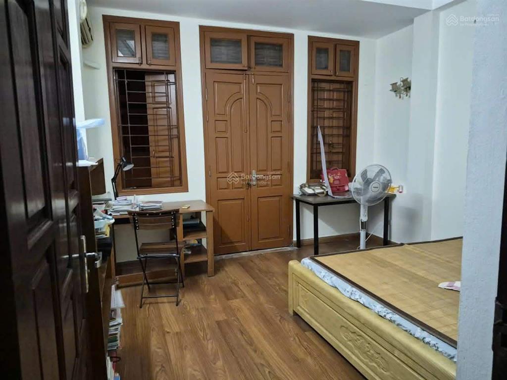 Cho thuê nhà riêng, ngõ 73 tân triều, 35m2, 5 tầng, 10 triệu