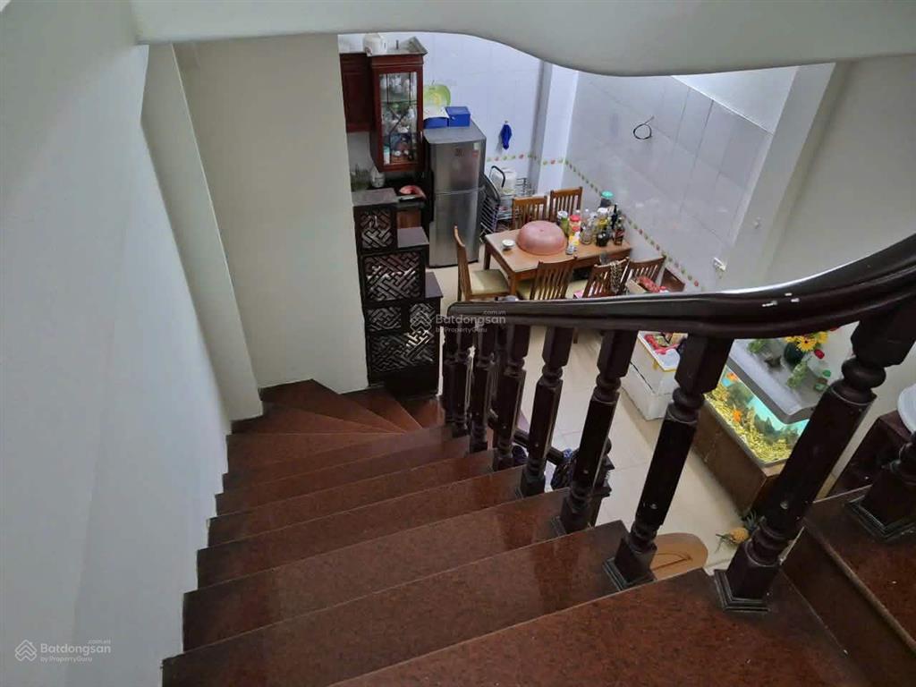 Cho thuê nhà riêng, ngõ 73 tân triều, 35m2, 5 tầng, 10 triệu