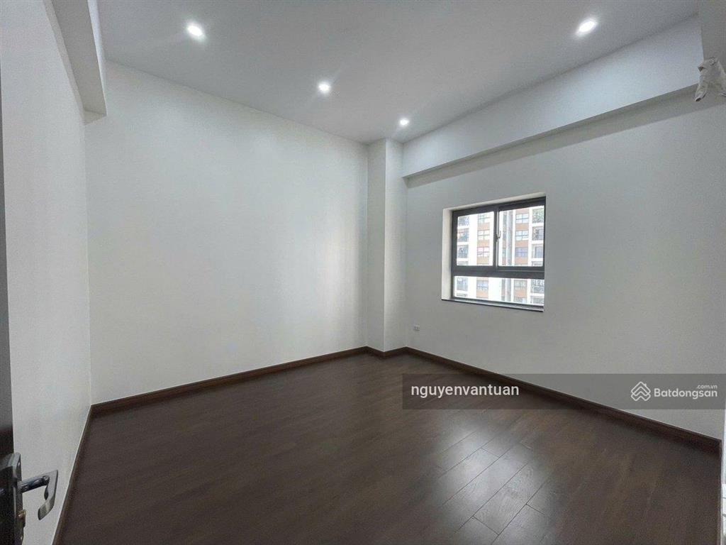 Chính chủ bán căn chung cư hoàng đạo thành,60m x 2 ngủ ,full nội thất