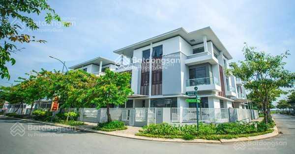 Tổng hợp cần bán gấp các căn biệt thự shophouse tại khu đô thị ngoại giao đoàn, giá rẻ. 0906 239 ***
