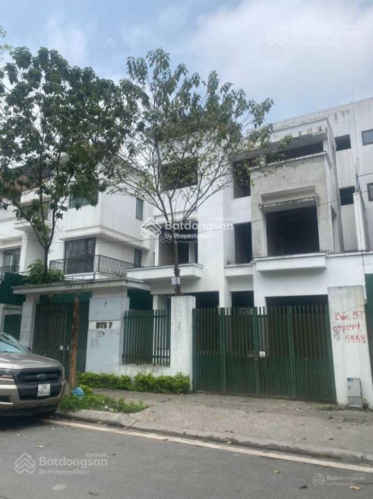 Cho thuê bt khu ngoại giao đoàn 240m² giá 48tr/tháng.  0906 239 ***