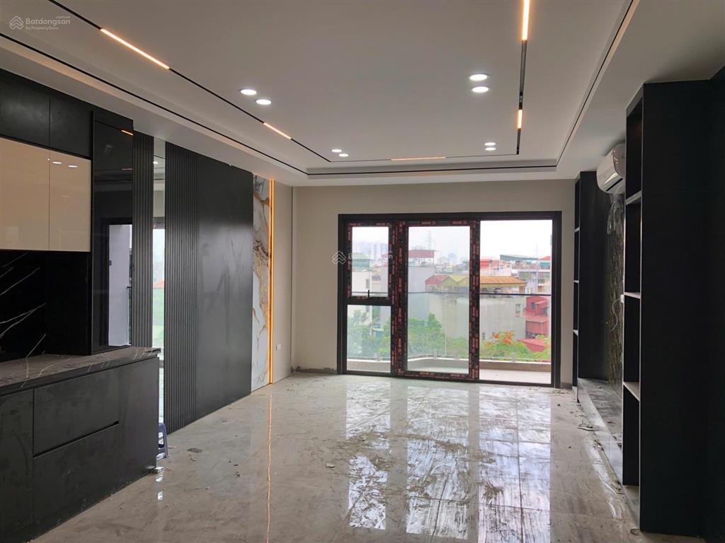 Bán nhà mặt phố bờ sông sét, 65m2 x7t thang máy, oto vào nhà kd, buôn bán, vphòng cực tốt, 29,8 tỷ