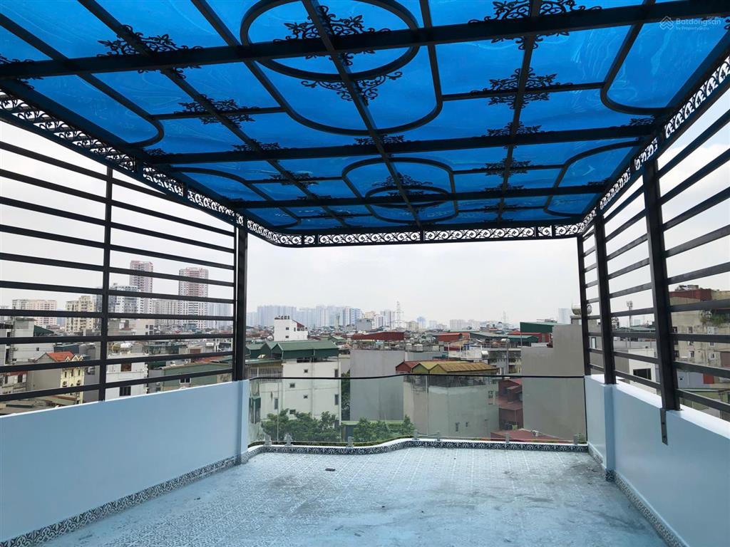 Bán nhà mặt phố bờ sông sét, 65m2 x7t thang máy, oto vào nhà kd, buôn bán, vphòng cực tốt, 29,8 tỷ
