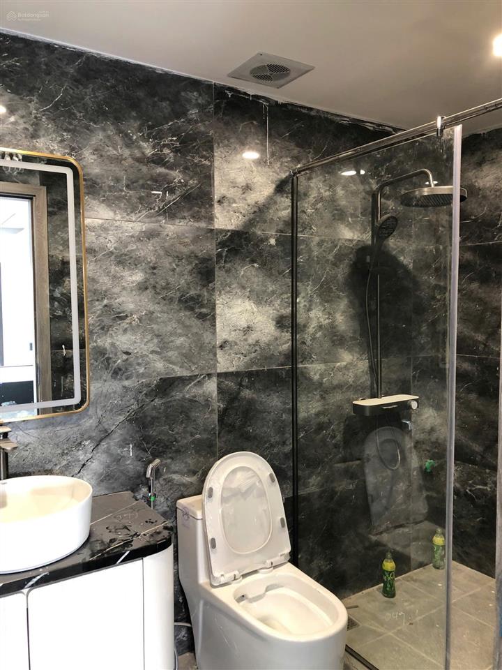Bán nhà mặt phố bờ sông sét, 65m2 x7t thang máy, oto vào nhà kd, buôn bán, vphòng cực tốt, 29,8 tỷ