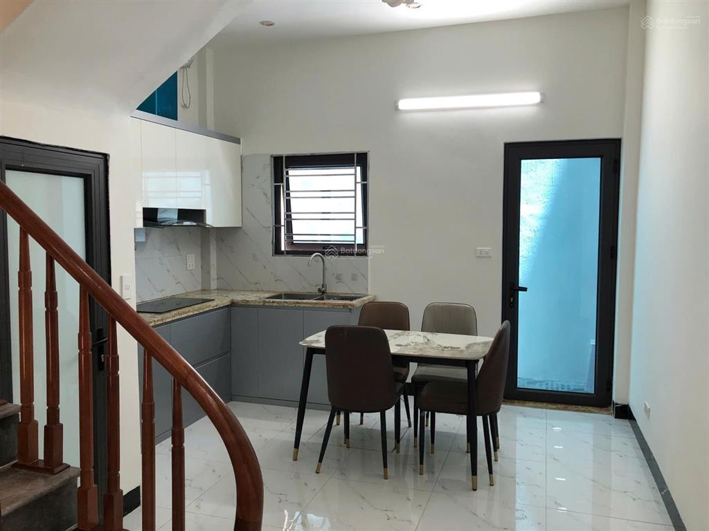 Bán nhà riêng tại 97/169 hoàng mai p tương mai, sát ngõ gốc đề,45m x4t giá 8,2 tỷ, chi mg 3%