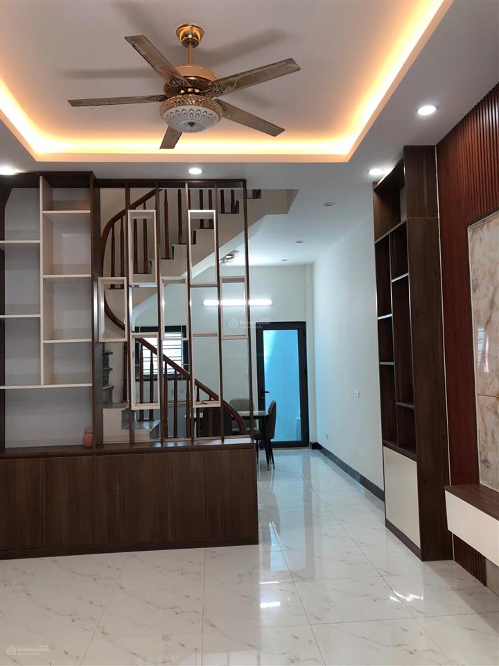 Bán nhà riêng tại 97/169 hoàng mai p tương mai, sát ngõ gốc đề,45m x4t giá 8,2 tỷ, chi mg 3%