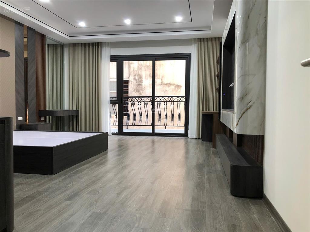 Nhà riêng tại 143/74 nguyễn chính, hoàng mai, 55m2 x 6t thang máy, giá 13,8 tỷ vnd hàng cực hiếm