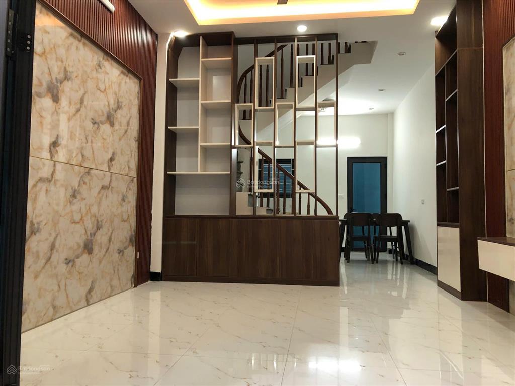 Bán nhà riêng tại 169/97 hoàng mai  p tương mai, sát ngõ gốc đề, 45m2x4t giá 8,19 tỷ, chi mg 3%