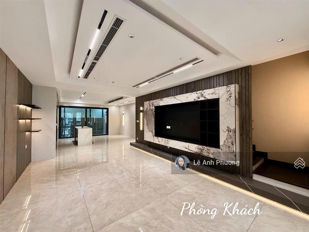Chính chủ cần bán căn liền kề gamuda full nt. giá  35 tỷ.   0941 670 ***