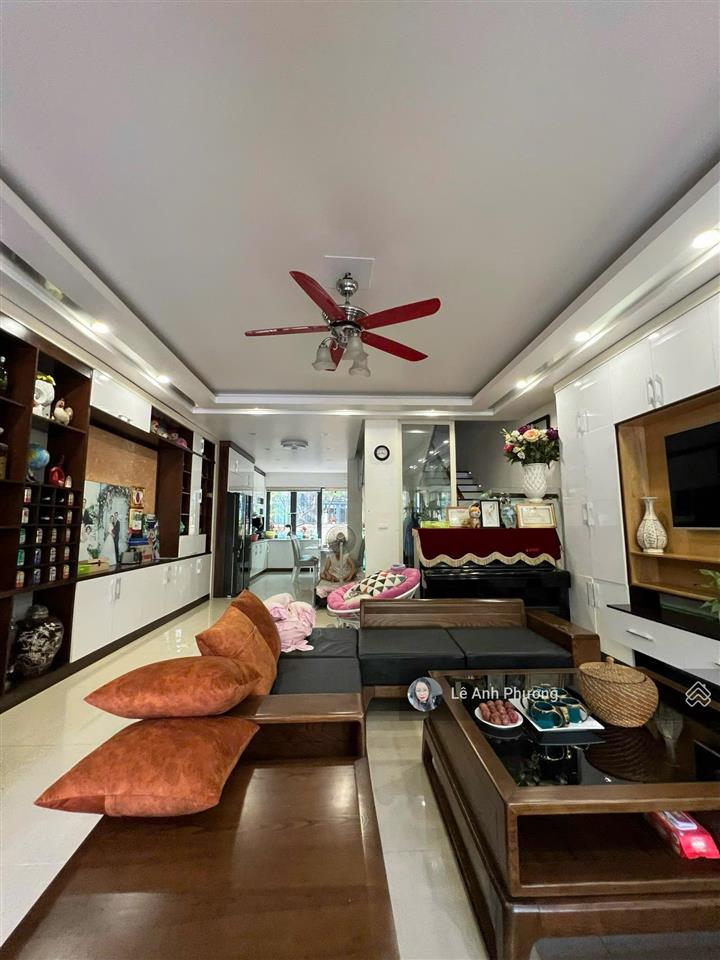 Chính chủ cần cho thuê căn liền kề gamuda. full nội thất giá 25tr/tháng.  0941 670 ***