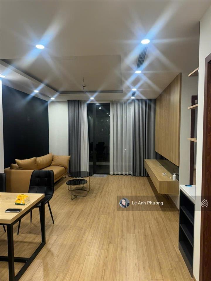 Cần cho thuê căn chung cư housinco. giá 11tr/tháng.   0941 670 ***