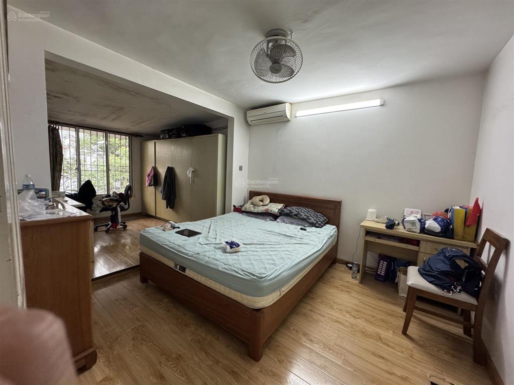 F0 giá đầu tư nhà 5t căn góc sát phố hào nam gần ga tầu điện, dt 50m mt 5m ngõ ba gác tránh xe máy