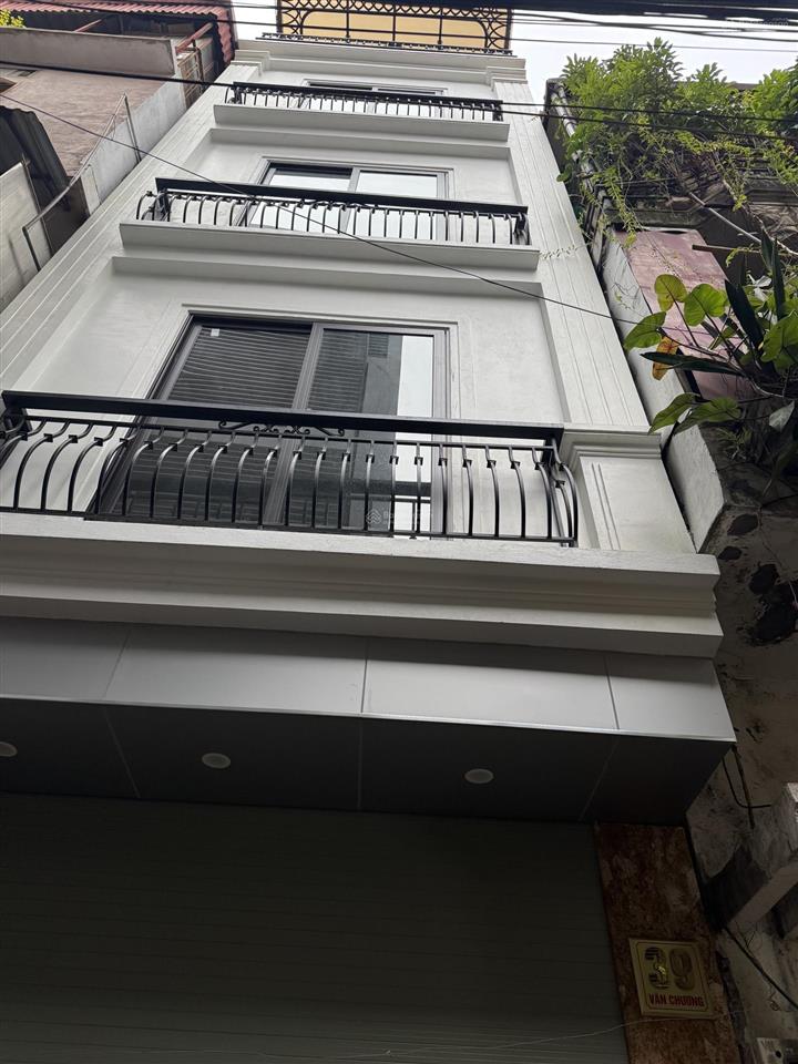 Nhà 5,5t đẹp full nội thất mới xịn cách mp chùa bộc 8m ôtô vào kinh doanh sầm uất, dt 38/42m 15,9tỷ