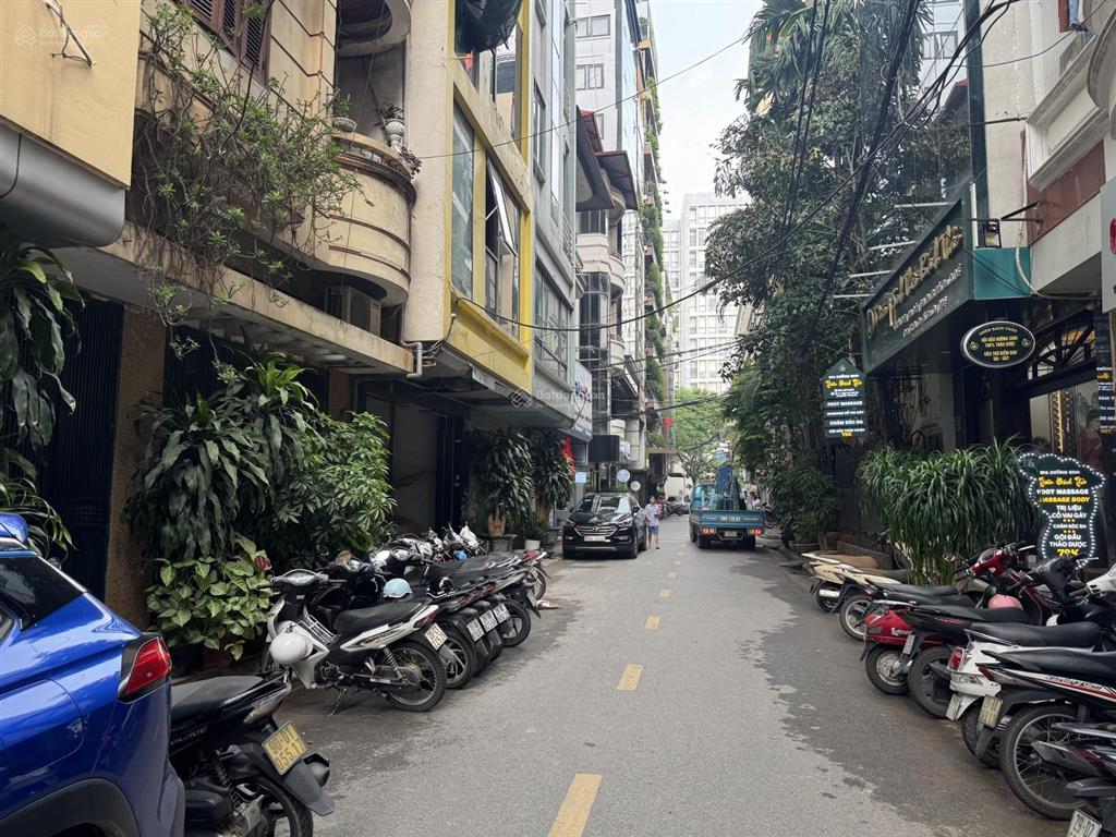 Nhà 5,5t đẹp full nội thất mới xịn cách mp chùa bộc 8m ôtô vào kinh doanh sầm uất, dt 38/42m 15,9tỷ