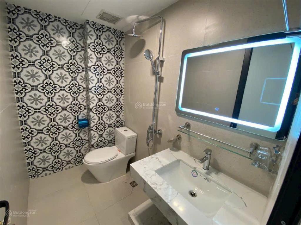 Toà nhà 7,5t thang máy ngõ 209 đội cấn ngõ 3m ba gác tránh nhau, sát mặt phố dt 50m mt 4m 18,6tỷ
