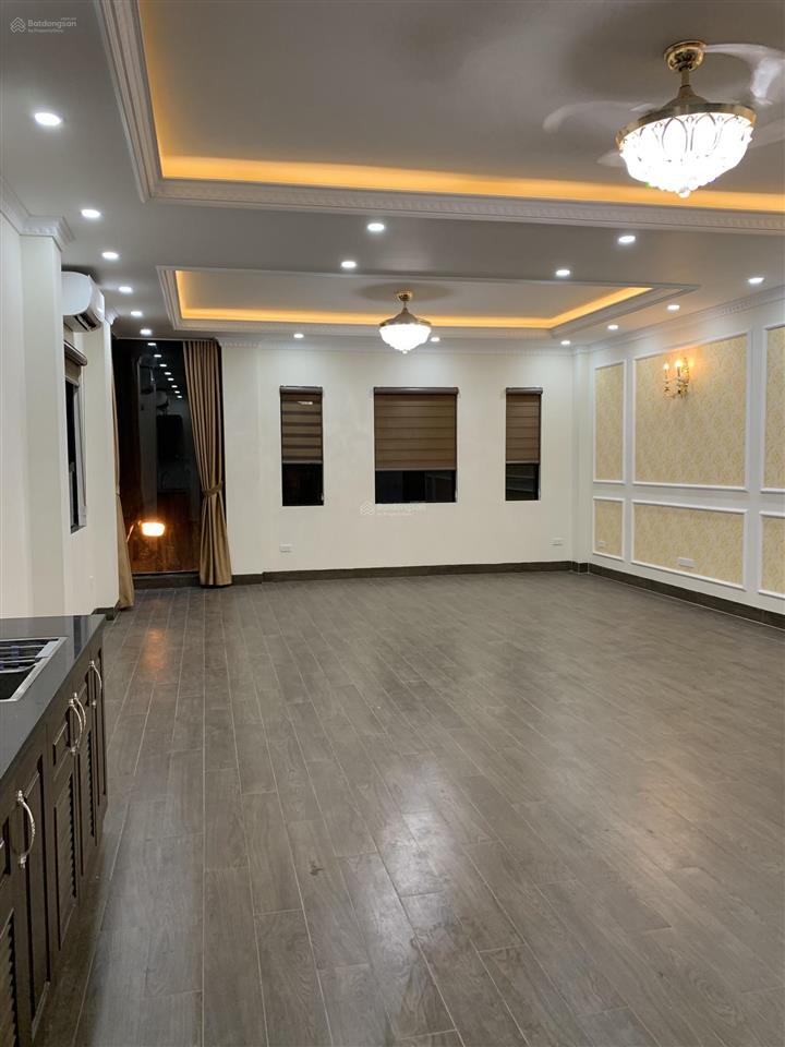 Toà nhà 7,5t thang máy ngõ 209 đội cấn ngõ 3m ba gác tránh nhau, sát mặt phố dt 50m mt 4m 18,6tỷ