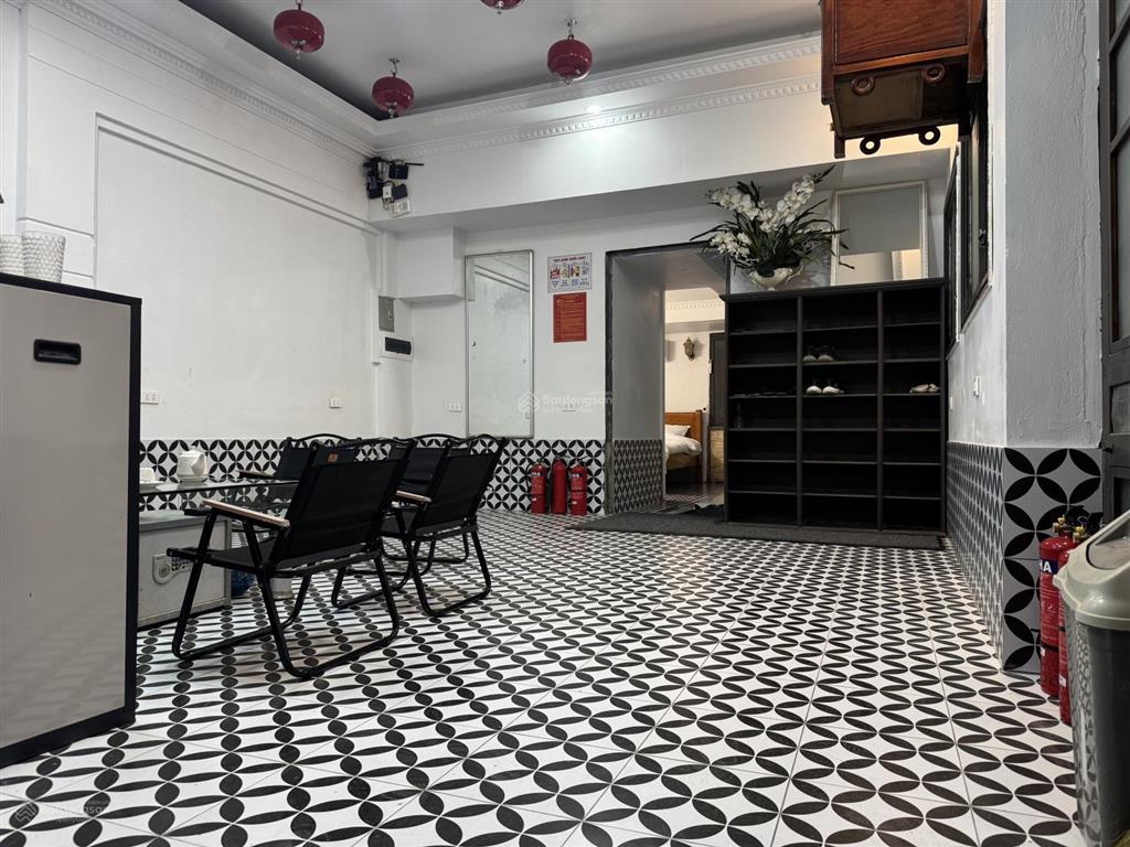 Nhà 4t cách mp trường chinh 15m đầu ngã tư sở tây sơn, ngõ ba gác tránh xe máy, dt 41/45m mt 4,8m