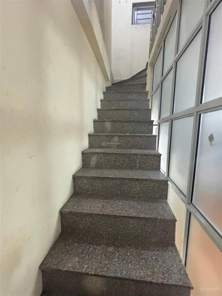 3,85 tỷ nhà 4t ngõ văn hương tôn đức thắng sát văn miếu dt 19m mt 4m sđcc không quy hoạch lỗi lầm