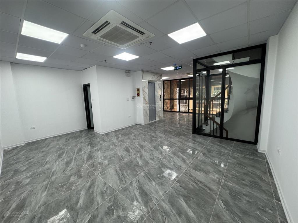 Nhà liền kề 5t quần thể times city ngõ 622 minh khai, ô tô tránh hè 3m, dt 86m mt 5m kd sầm uất