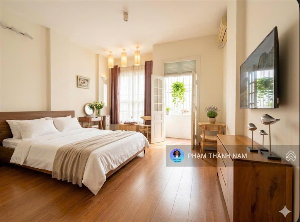 Cho thuê nhà 5 tầng phố từ hoa tây hồ, 60m2x5t, 6pn, gần hồ tây, làm homestay/vp, 35tr/th
