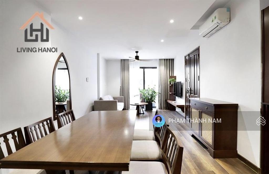 Bán toà căn hộ lô góc tại phố lạc long quân tây hồ hà nội  dt 80m 7 tầng 13pn full nội thất