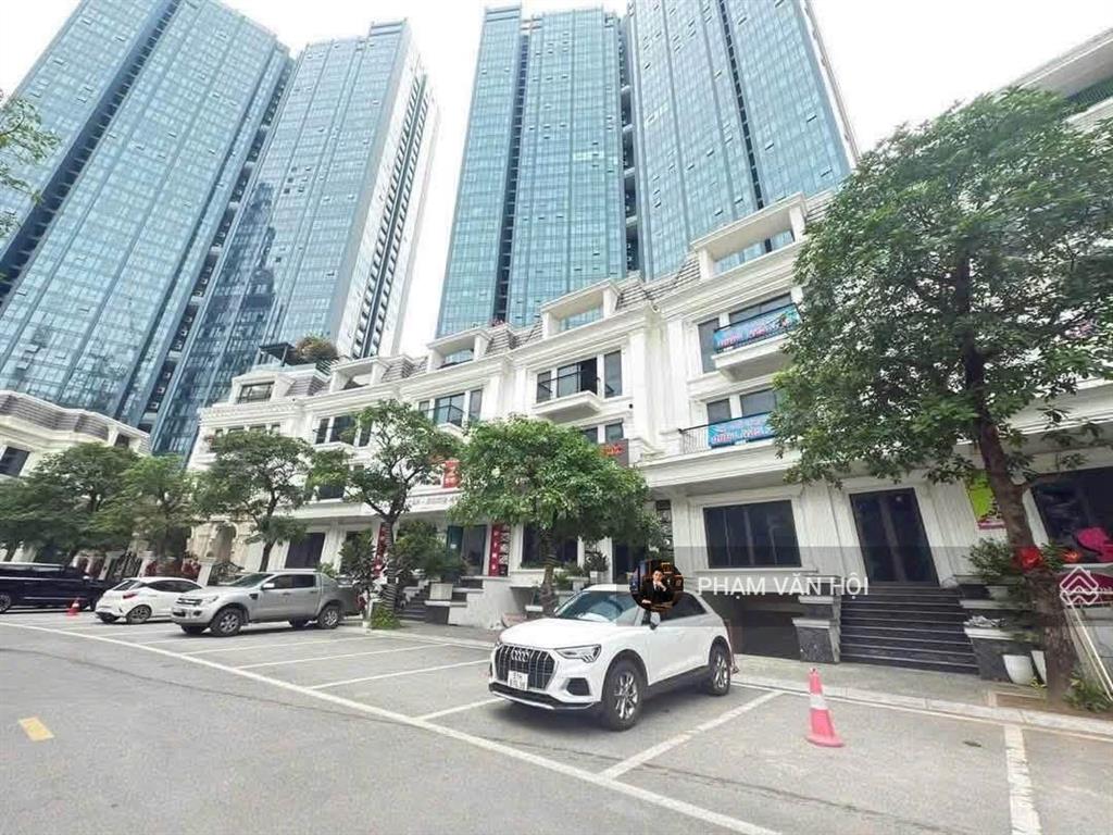 Bán biệt thự sunshine city ciputra 150m, 3,5 tầng + hầm, mt 7,5m, giá 55 tỷ