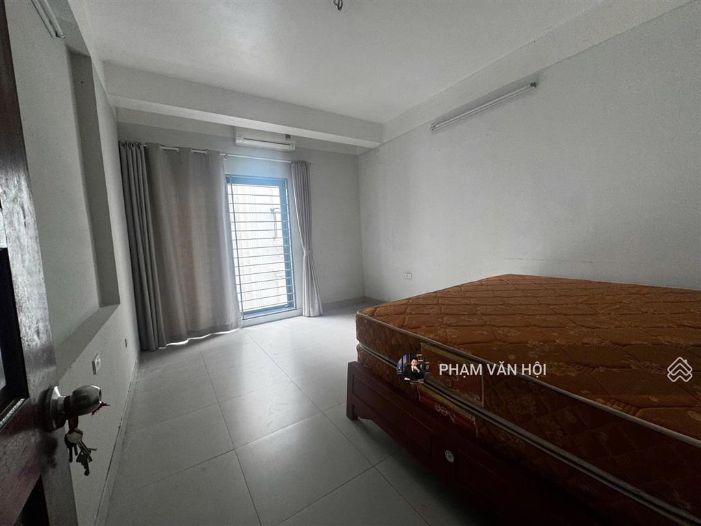 Cho thuê nhà âu cơ, tứ liên, tây hồ 60m, 5 tầng, 6pn, full nội thất, ô tô đỗ cửa, 15 triệu/tháng
