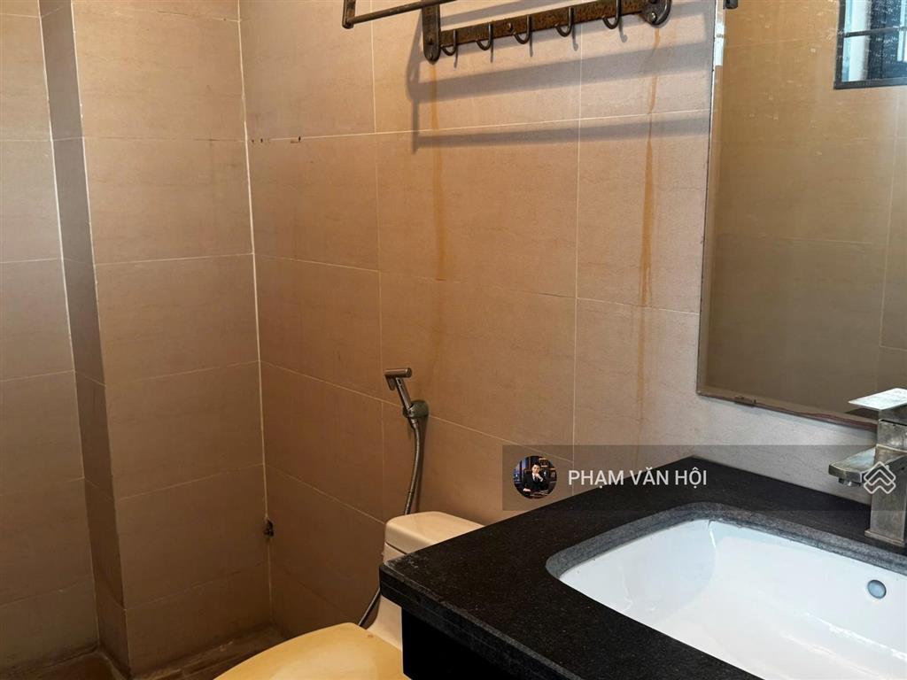 Cho thuê nhà âu cơ, tứ liên, tây hồ 60m, 5 tầng, 6pn, full nội thất, ô tô đỗ cửa, 15 triệu/tháng