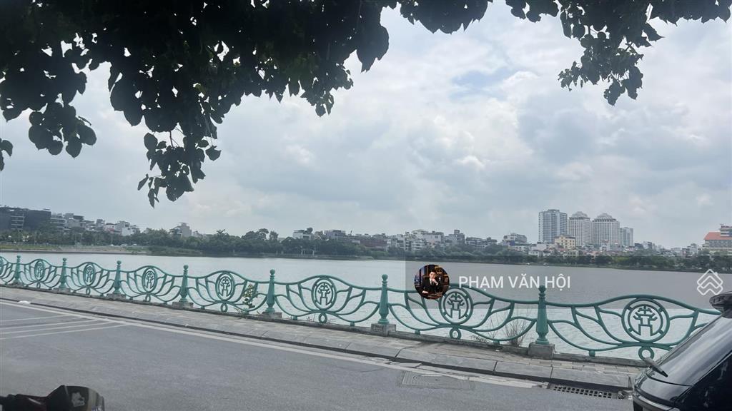 Bán gấp đất gần hồ tây đối diện lotte mall tây hồ  d3 vườn đào 270m mt 15m giá 700 tr/m