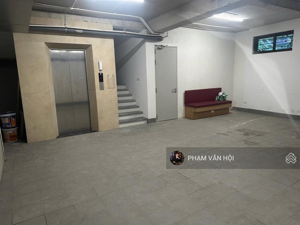 Cho thuê biệt thự sunshine city ciputra diện tích 175m  5 tầng thang máy  giá 85 triệu/th