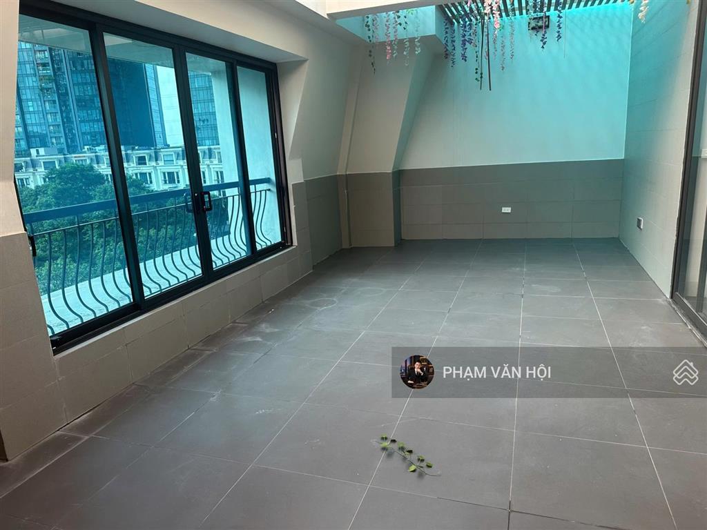 Cho thuê biệt thự sunshine city ciputra diện tích 175m  5 tầng thang máy  giá 85 triệu/th