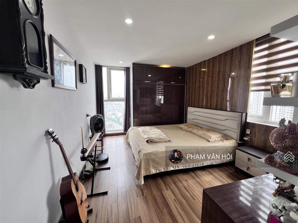 Bán gấp căn góc tầng cao n02t1 an bình complex 113m2 3 ngủ full nội thất view hồ  giá 13,8 tỷ