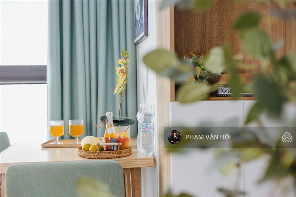 Bán tòa nhà lô góc âu cơ 242m2 10 tầng view hồ tây sông hồng dòng tiền 450tr/tháng, giá 150 tỷ