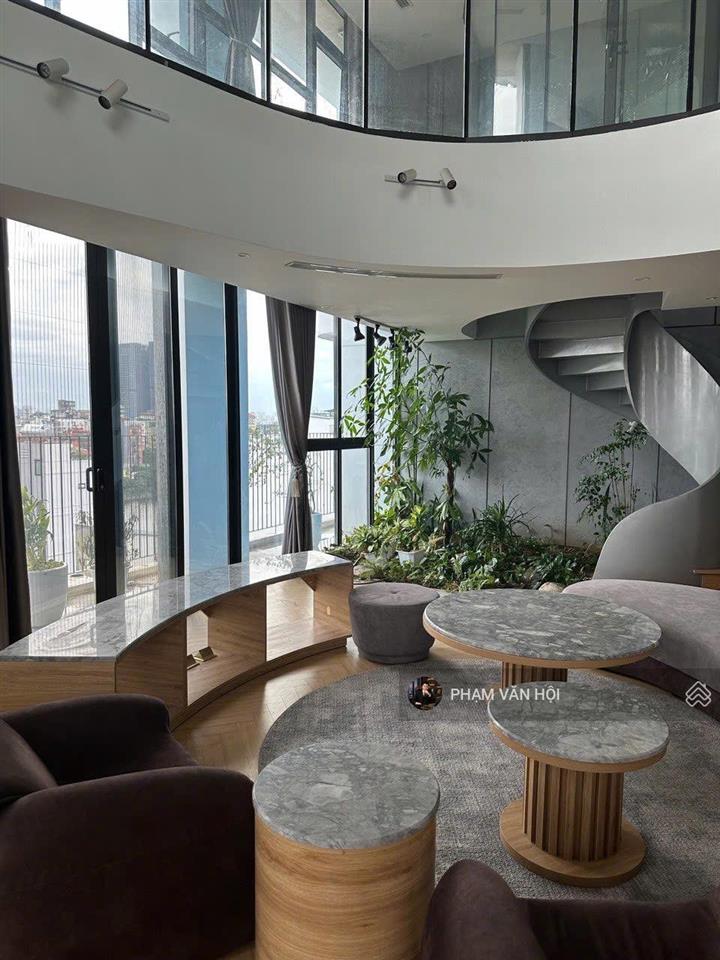 Bán tòa nhà lô góc âu cơ 242m2 10 tầng view hồ tây sông hồng dòng tiền 450tr/tháng, giá 150 tỷ