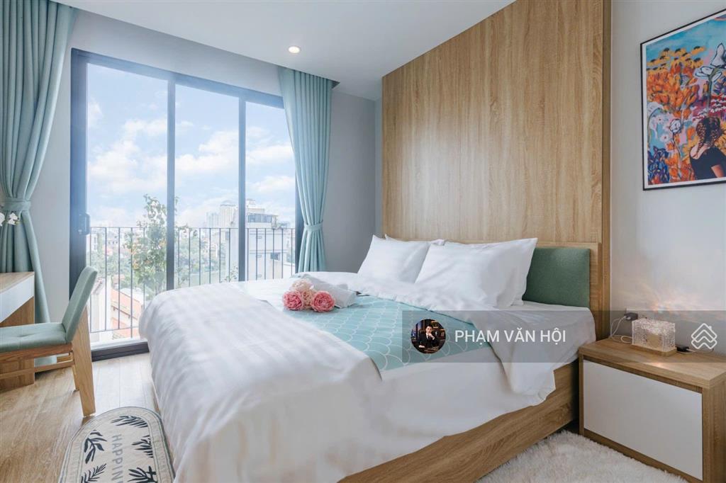 Bán tòa nhà lô góc âu cơ 242m2 10 tầng view hồ tây sông hồng dòng tiền 450tr/tháng, giá 150 tỷ