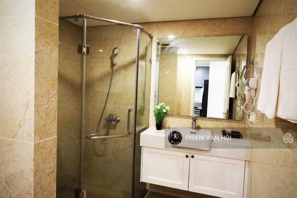 Bán căn hộ 146m2  3pn tầng cao view toàn cảnh hồ tây  d. le roi soleil 59 xuân diệu tây hồ hà nội