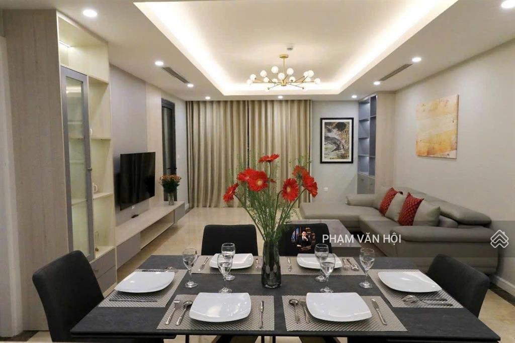 Bán căn hộ 146m2  3pn tầng cao view toàn cảnh hồ tây  d. le roi soleil 59 xuân diệu tây hồ hà nội