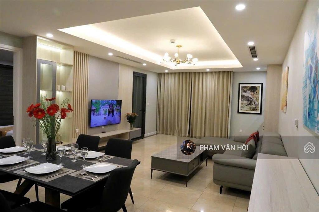 Bán căn hộ 146m2  3pn tầng cao view toàn cảnh hồ tây  d. le roi soleil 59 xuân diệu tây hồ hà nội